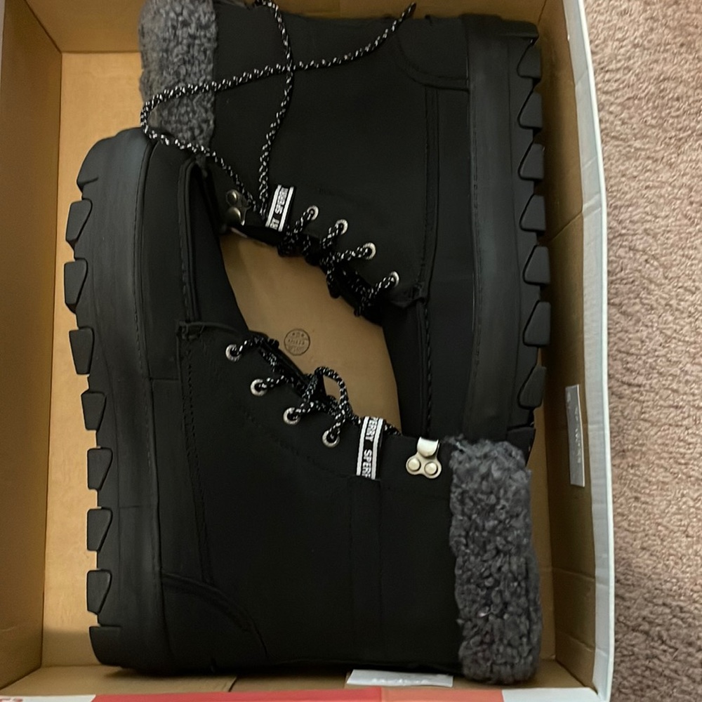 ❄️  WINTER BOOTS